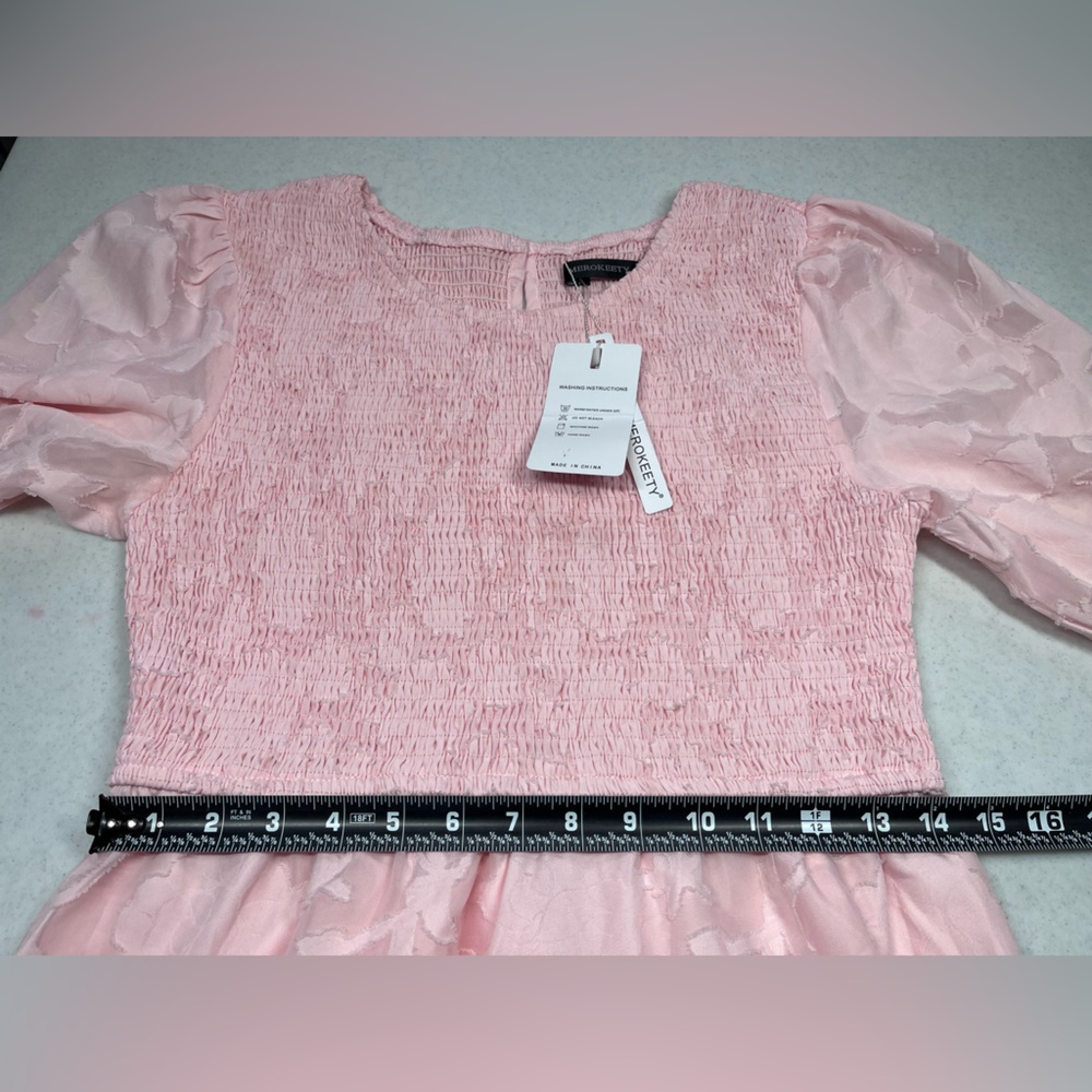Merokeety Pink Short Puff Sleeve Midi-Dress Floral Design. Size Medium - Picture 12 of 14